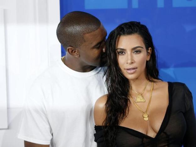 Kim Kardashian junto a Kanye West./gtres