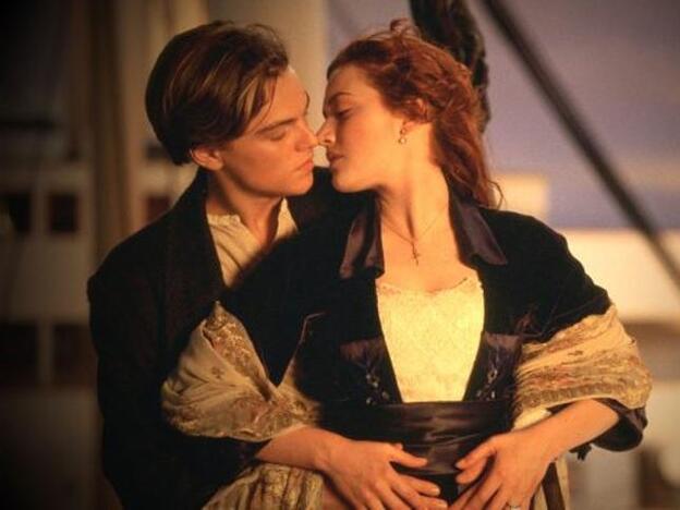 leonardo Dicaprio y Kate Winslet en Titanic, 1997