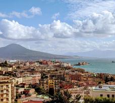 24 horas en Nápoles, la ciudad más auténtica de Italia: calles estrechas, plazas monumentales y vitalidad contagiosa