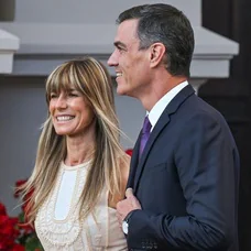 Cómo se enamoraron Pedro Sánchez y Begoña Gómez: de las reticencias de ella al cepillo de dientes definitivo