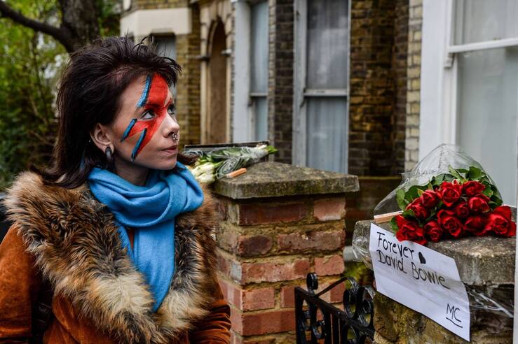 Así se ha rendido tributo a Ziggy Stardust alrededor del mundo