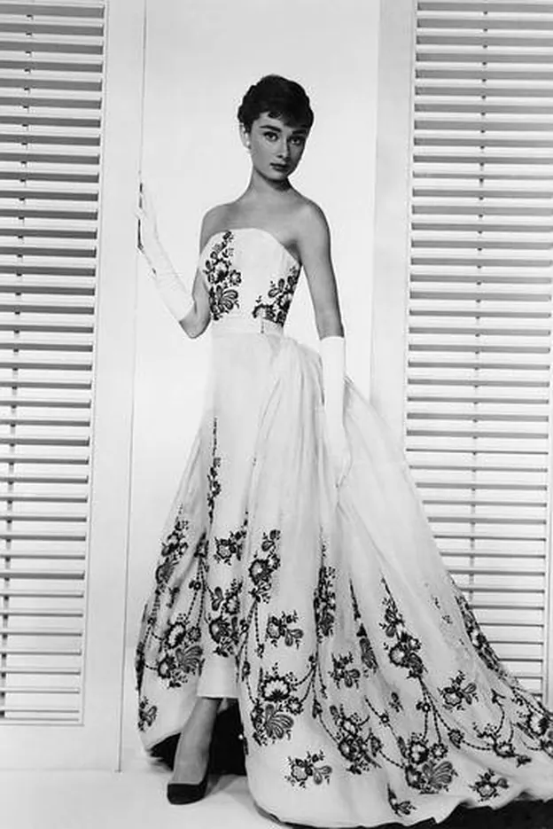 Audrey Hepburn, muy elegante en 'Sabrina'