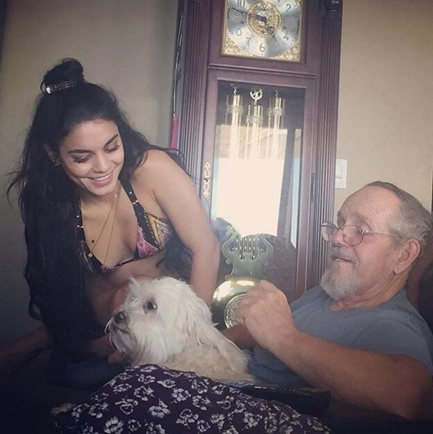 Vanessa Hudgens anuncia el fallecimiento de su padre, víctima del cáncer desde hace meses./Instagram