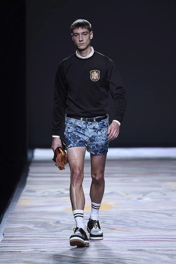 Desfile Davidelfín en la MBFWM: sudadera masculina