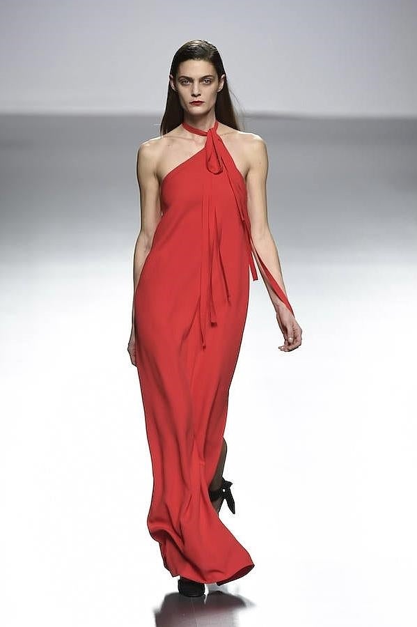 Desfile Ángel Schlesser en la MBFW Madrid