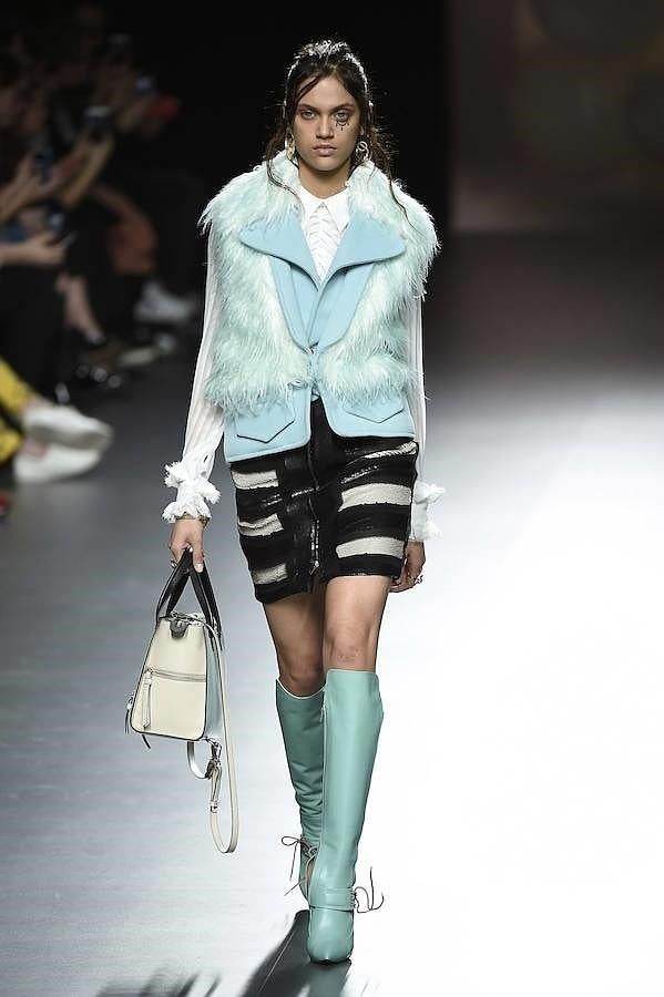 Desfile de Ana Locking en la MBFWM