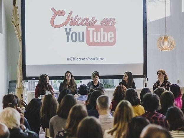 #ChicasenYouTube: el secreto del éxito se graba en femenino