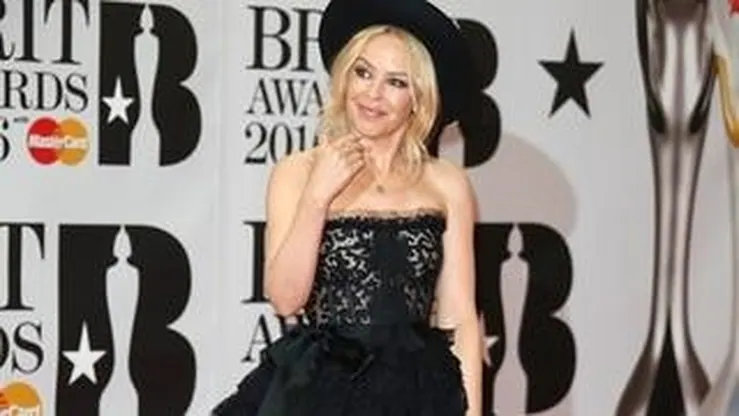 Los looks más sexys y llamativos de los Brit Awards 2016
