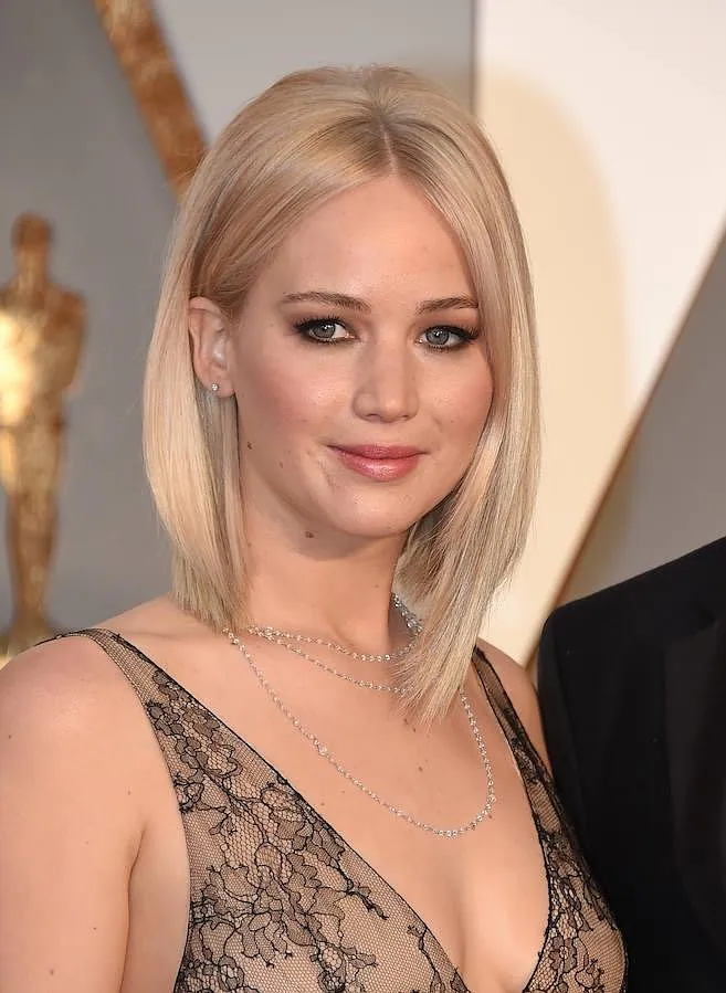 Los peinados y maquillajes de los Oscar: Jennifer Lawrence
