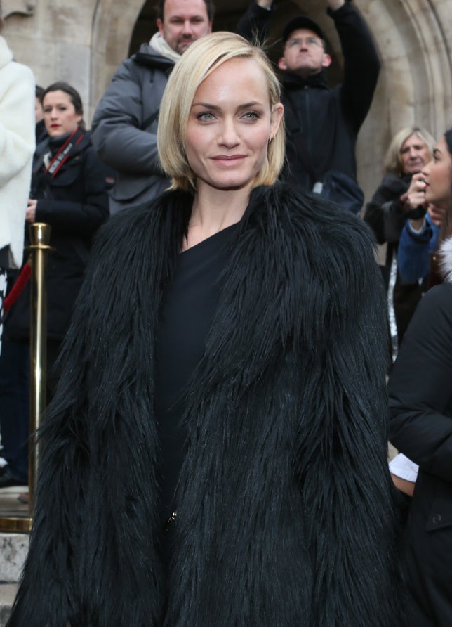 Amber Valletta en el desfile de Stella McCartney en París