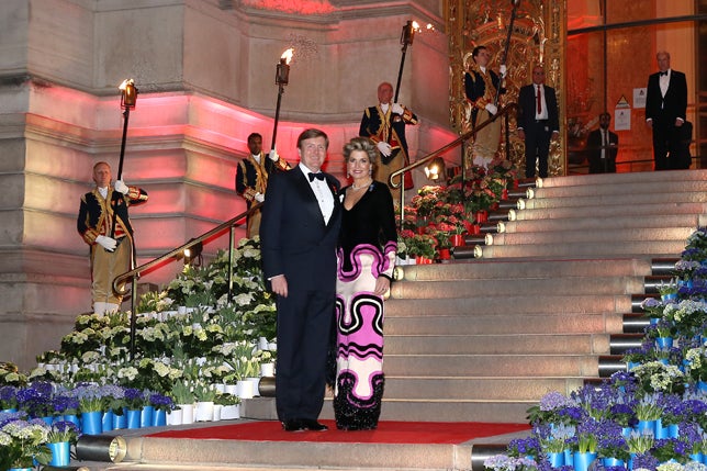Los looks de Máxima de Holanda en París, al detalle