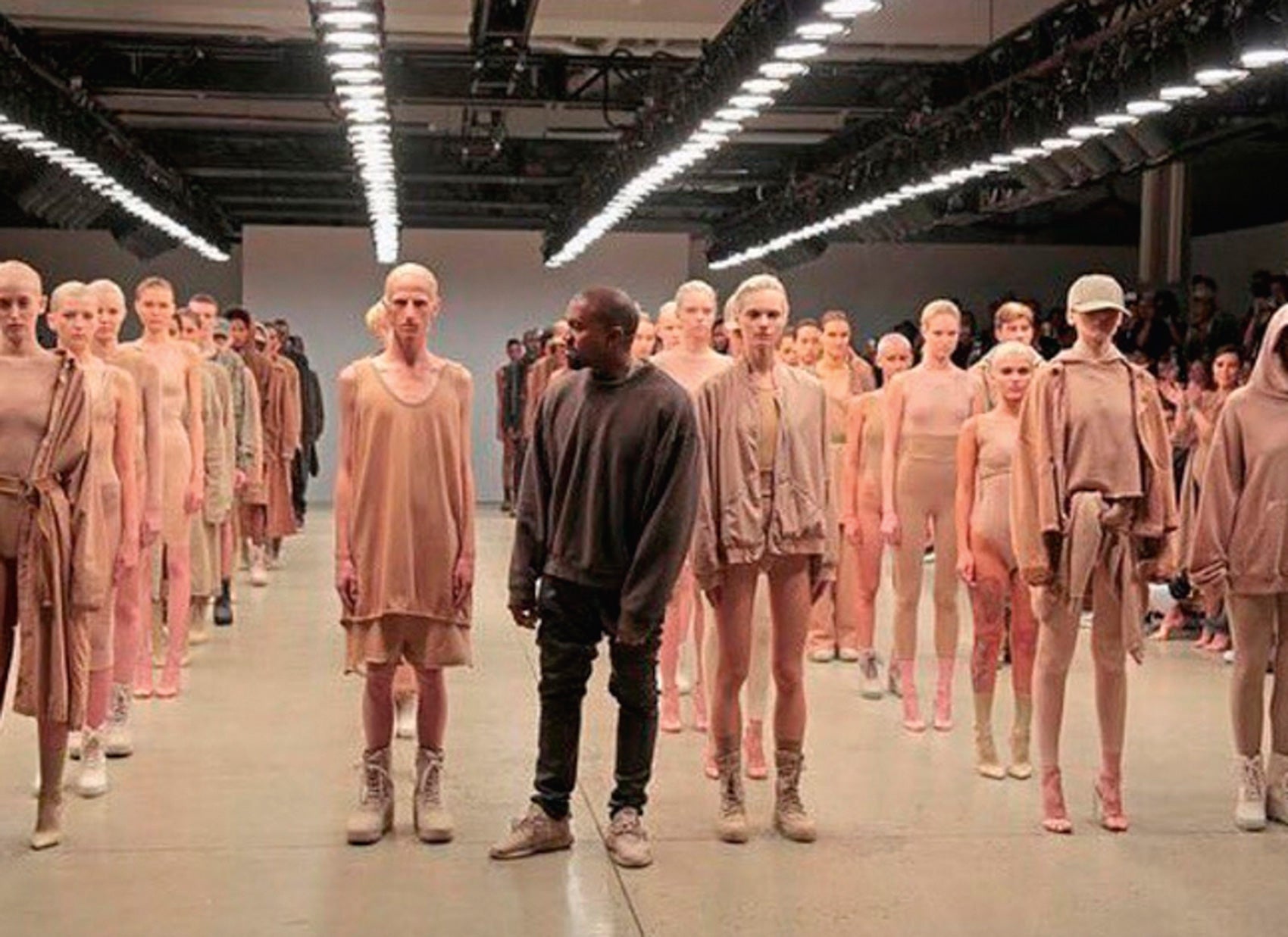 Desfile de ego: El ejército de Kanye