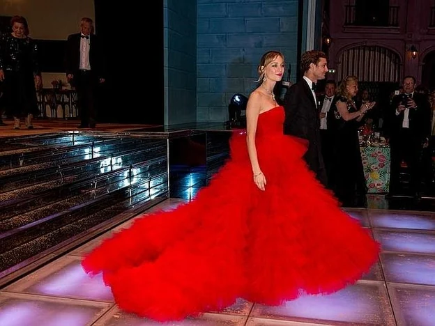 Beatrice Borromeoeclipsó con un espectacular vestido rojo de Giambattista Valli c