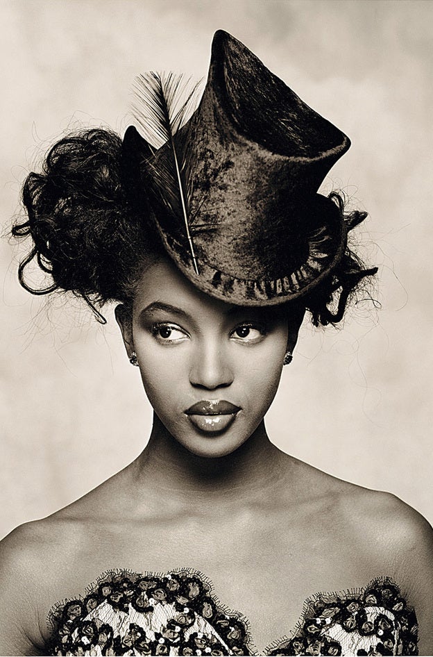 La leyenda de Naomi y otras news con estilo