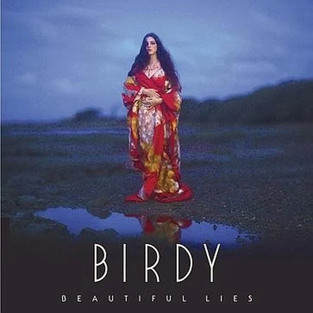 La portada de su nuevo disco, Beautiful lies (editado por Warner).