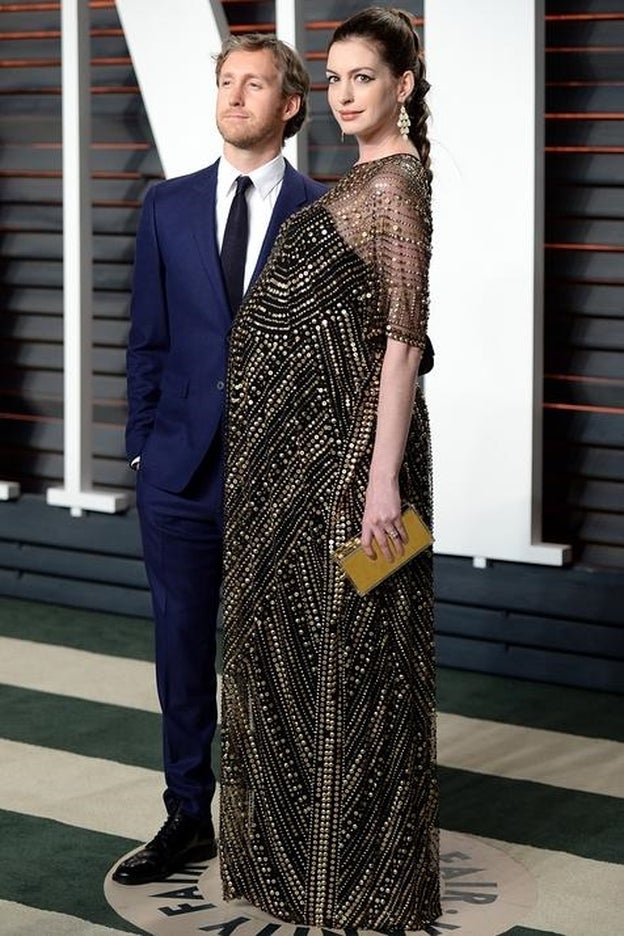 Anne Hathaway da a luz a su primer hijo