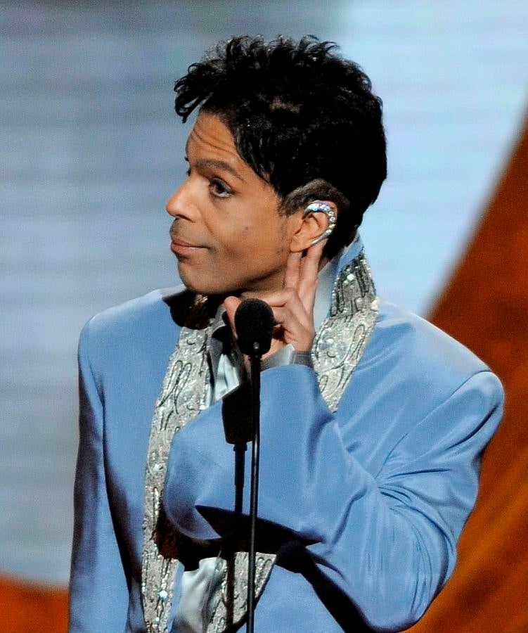 Prince, como icono de la moda y de los estilismos atrevidos