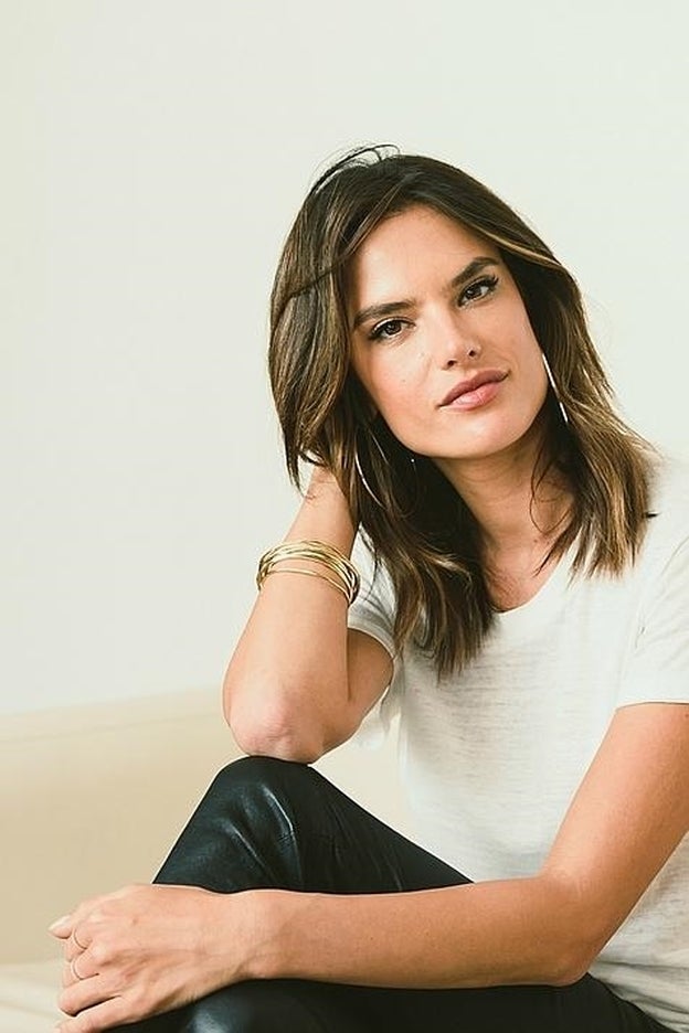 Alessandra Ambrosio: "¿Lo peor de ser un ángel de Victoria’s Secret? Que solo es una vez al año"