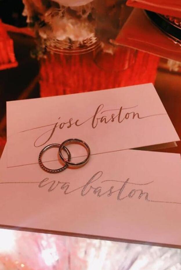 Eva Longoria se casa y ya es Eva Bastón