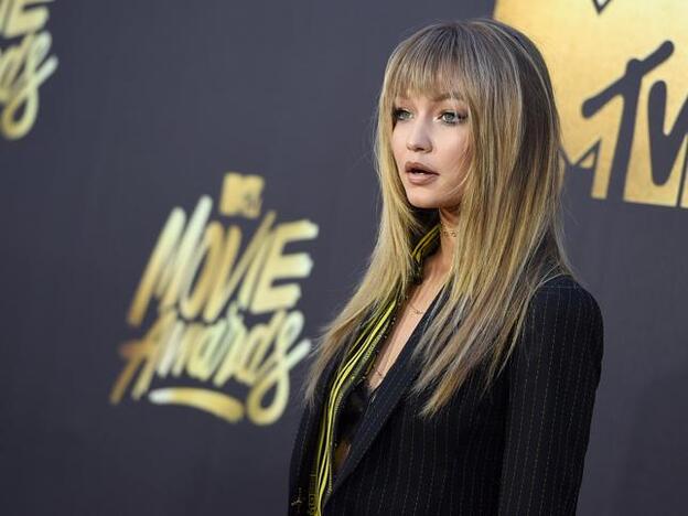 Postizos y extensiones para cambiar de look sin tocar tu pelo