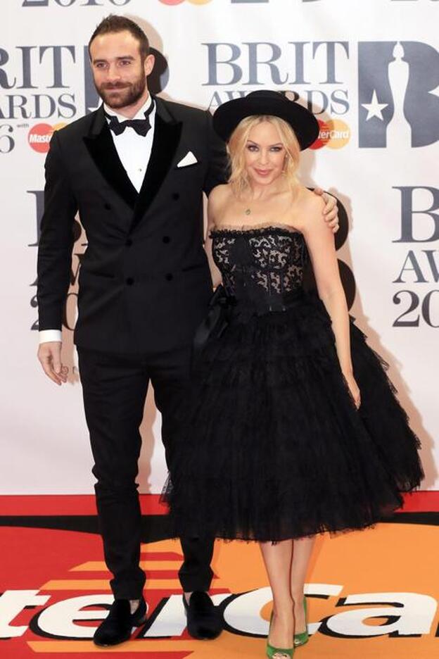 Kylie Minogue y Joshua Sasse se han casado en secreto