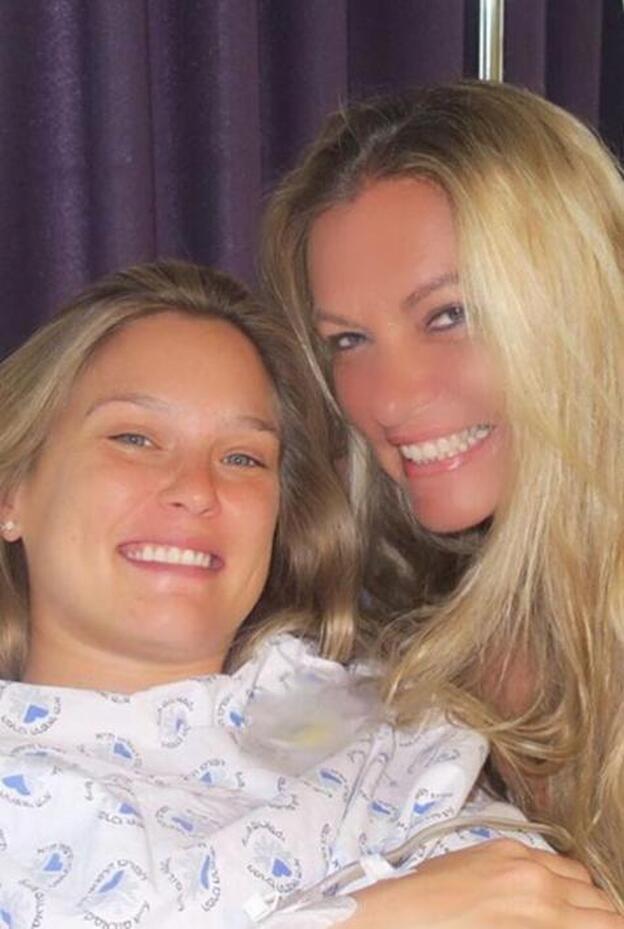 Bar Refaeli, madre de una niña