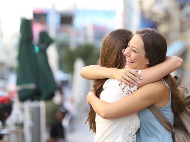 Los beneficios de un buen achuchón