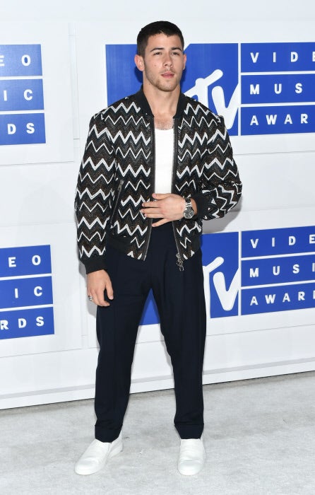 El look de Nick Jonas en los MTV VMA 2016