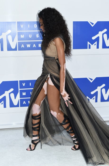 El look de Winnie Harlow en los MTV VMA 2016