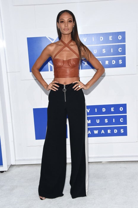 El look de Joan Smalls en los MTV VMA 2016