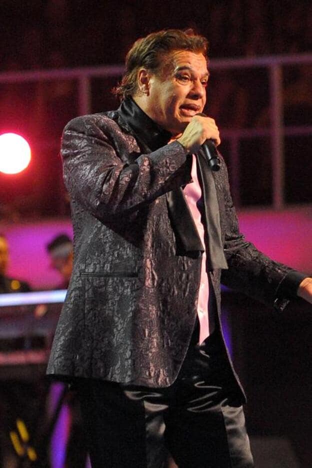 Juan Gabriel en un concierto reciente./getty.