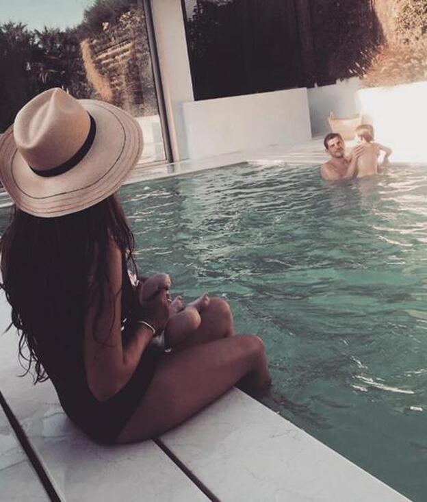 Sara Carbonero comparte la primera foto de su familia al completo