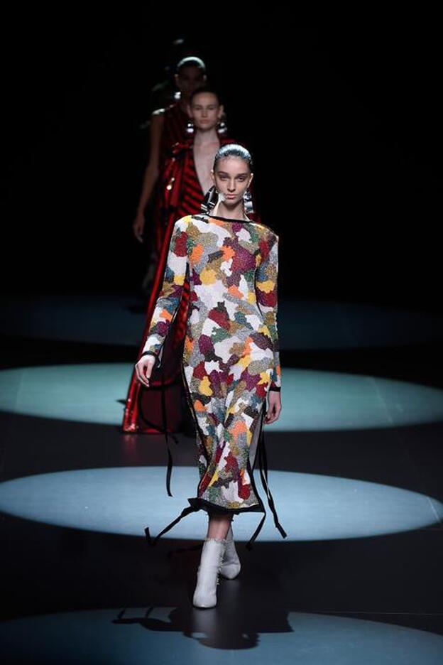 MBFWM primavera-verano 2017: los 'besos de tornillo' de Juan Vidal