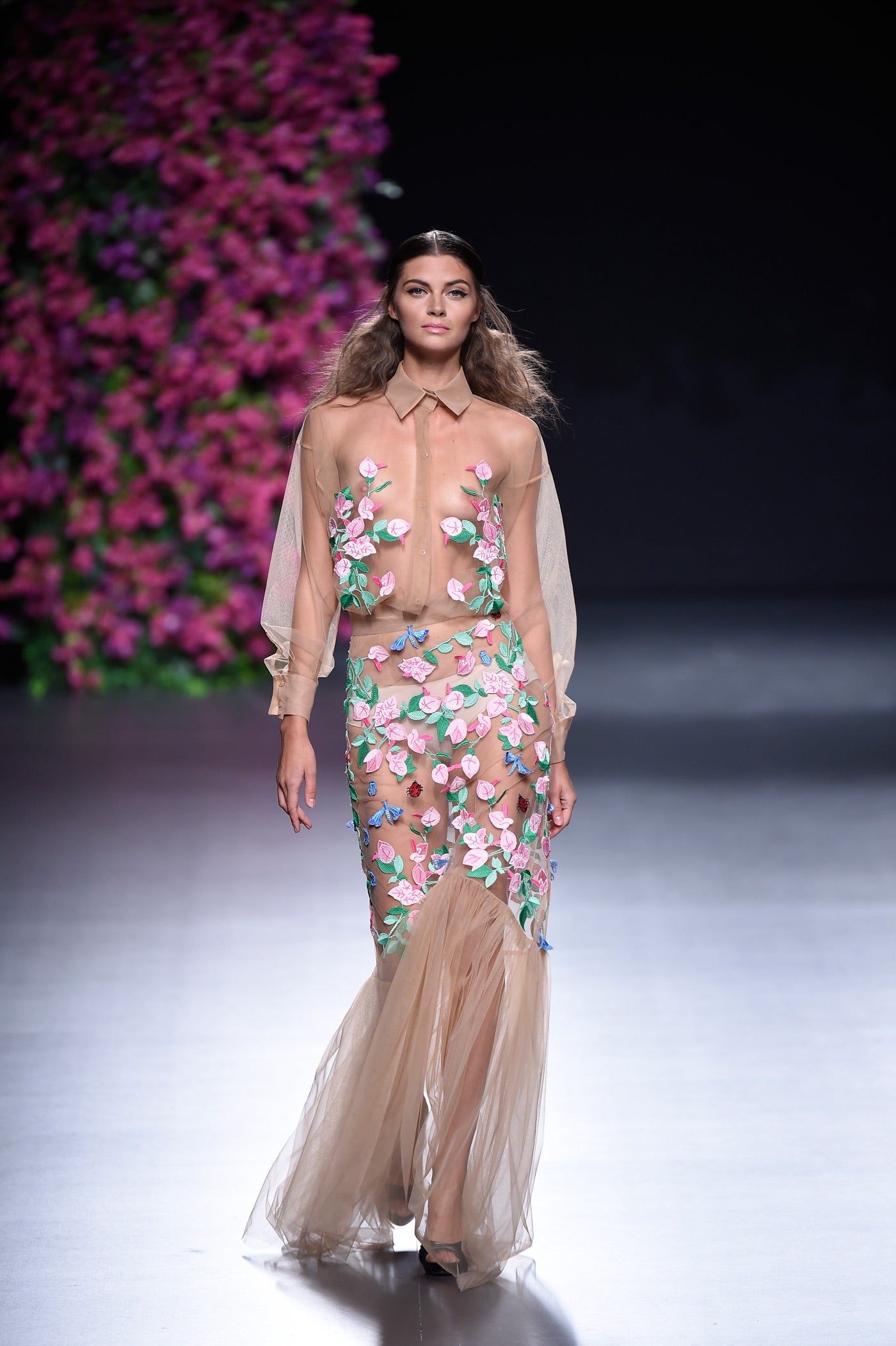 Desfile de Juana Martín para la colección primavera/verano 2107