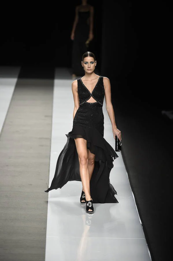 Vestido negro de Felipe Varela