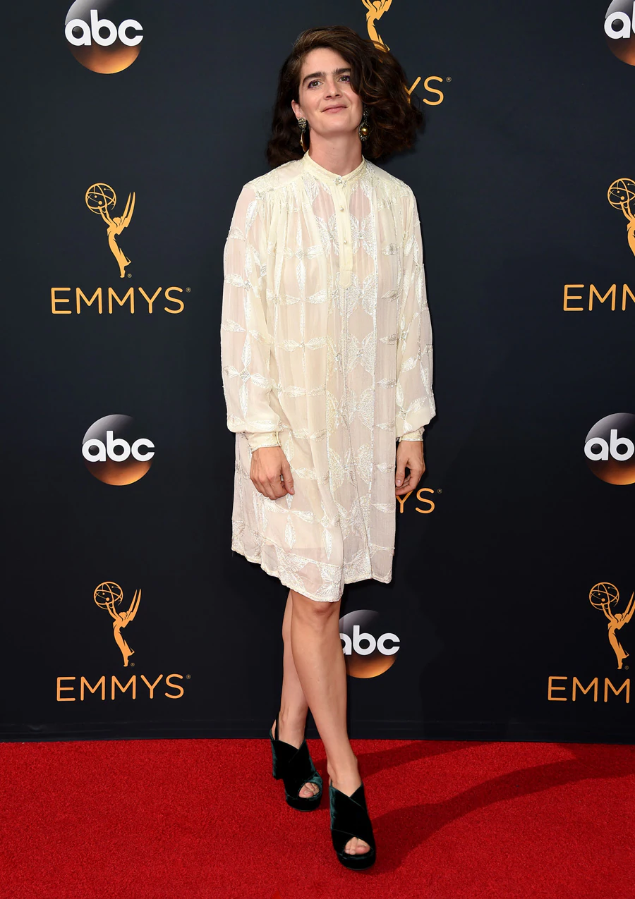 Gaby Hoffman en los Emmy 2016