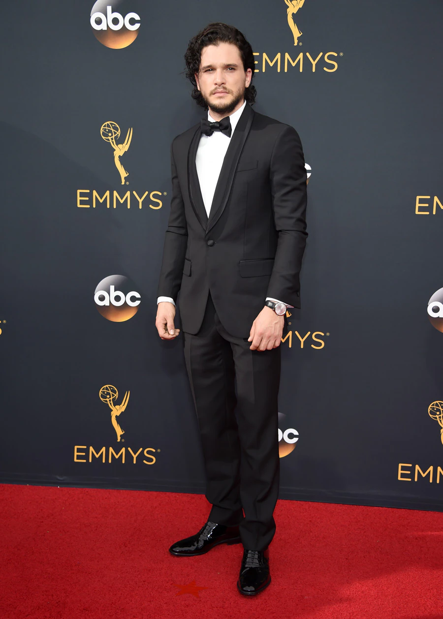 Kit Harrington en los Emmy 2016