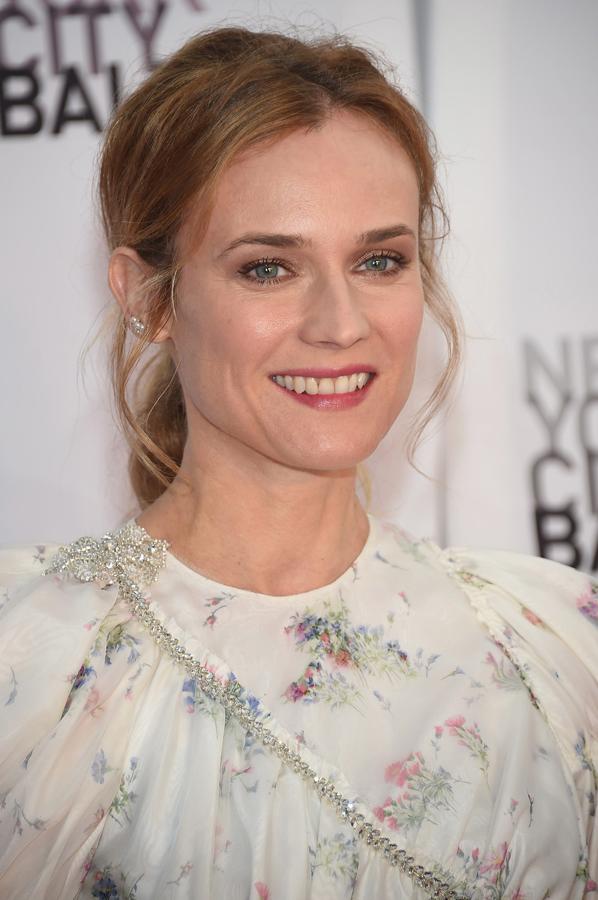 Diane Kruger con coleta romántica