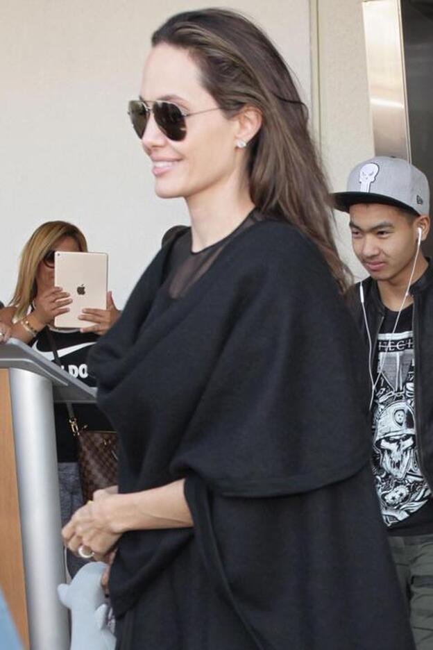 Publican las primeras imágenes de Angelina Jolie tras su divorcio de Brad Pitt