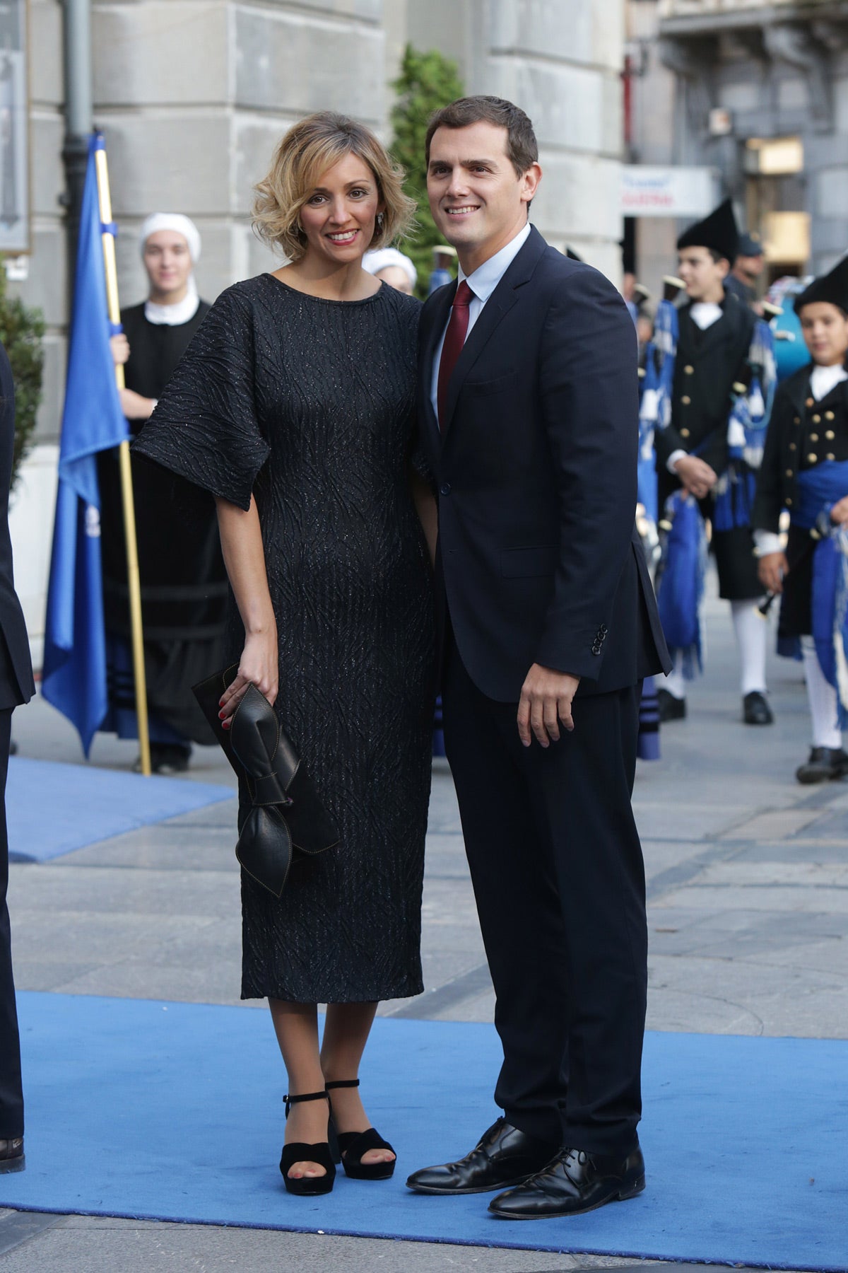 Invitados acudiendo a la entrega de Premios Princesa de Asturias