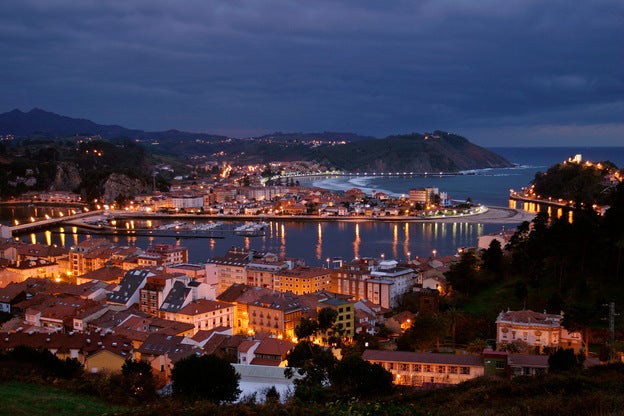 Quien se acerca a Ribadesella encuentra una joya