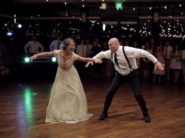 El increíble baile de boda entre un padre y su hija que es el nuevo vídeo viral de YouTube