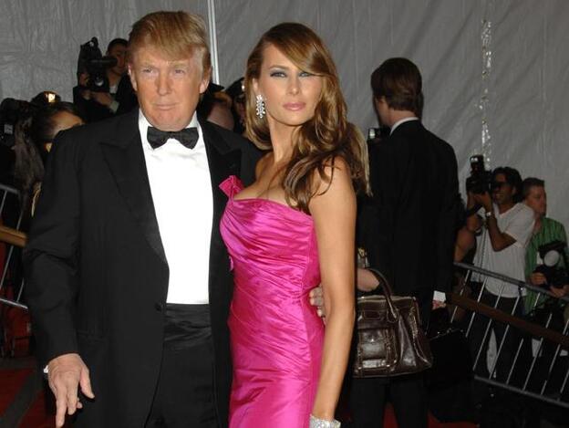 Michelle Obama gana el primer duelo de estilo a Melania Trump