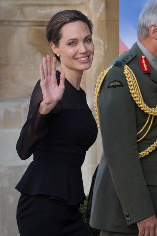Angelina Jolie reaparece tras su separación de Brad Pitt