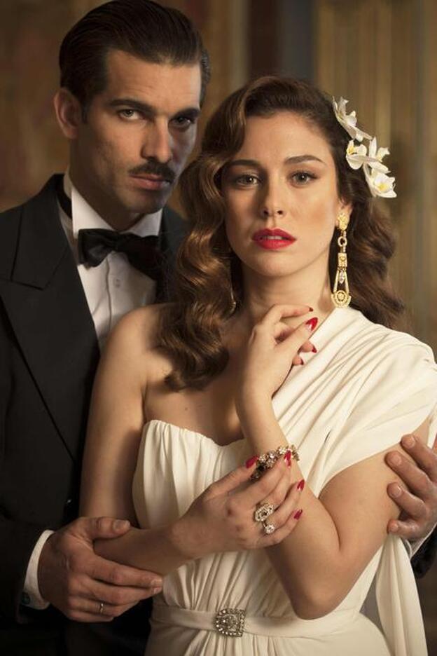 La historia de amor prohibida de 'Lo que escondían sus ojos'