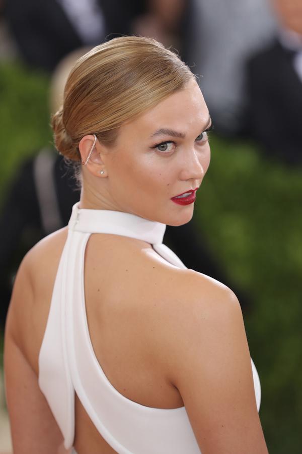 10 peinados para brillar en la cena de Navidad de la empresa