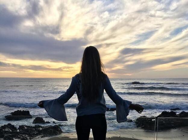 Se agota en pocas horas la camisa de Zara que lució Sara Carbonero