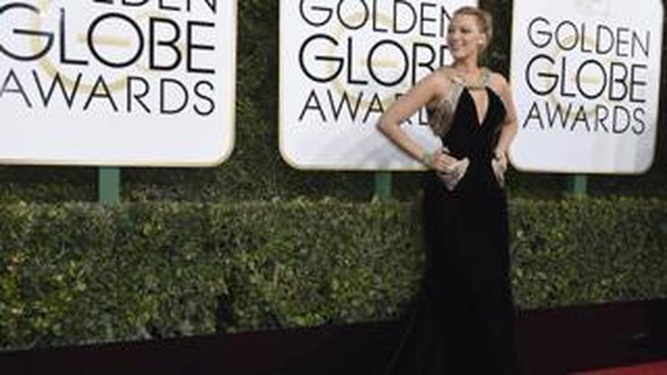 Todos los looks de los Globos de Oro