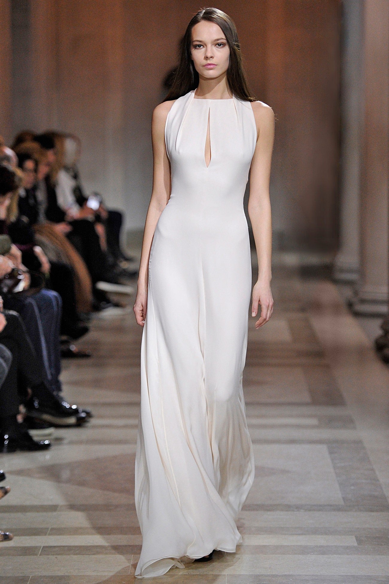 17 vestidos para que Melania Trump debute con estilo como Primera Dama