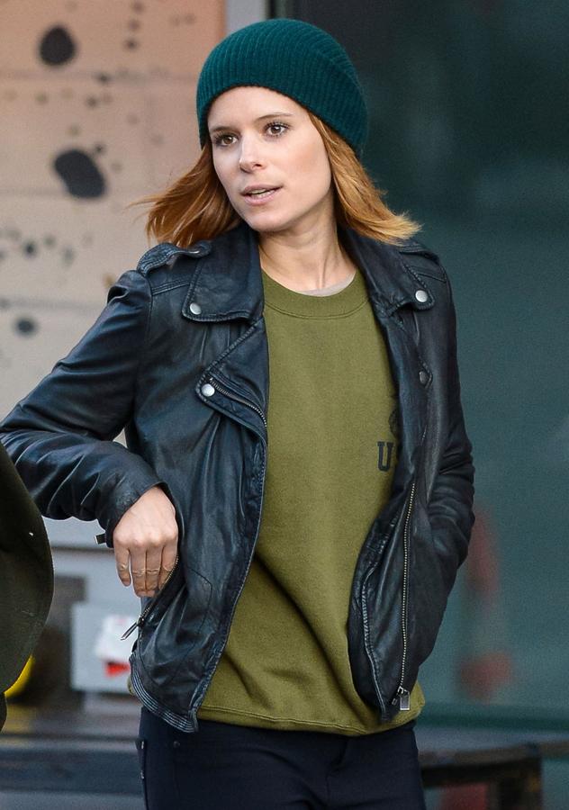 Peinados con gorro: Kate Mara